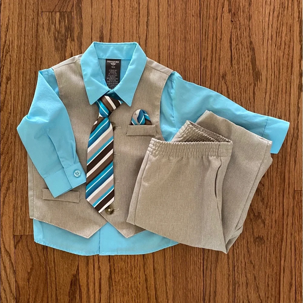Docker’s toddler 4-piece suit